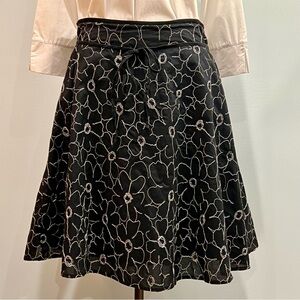 Doki Geki Floral Black Skirt. Size S